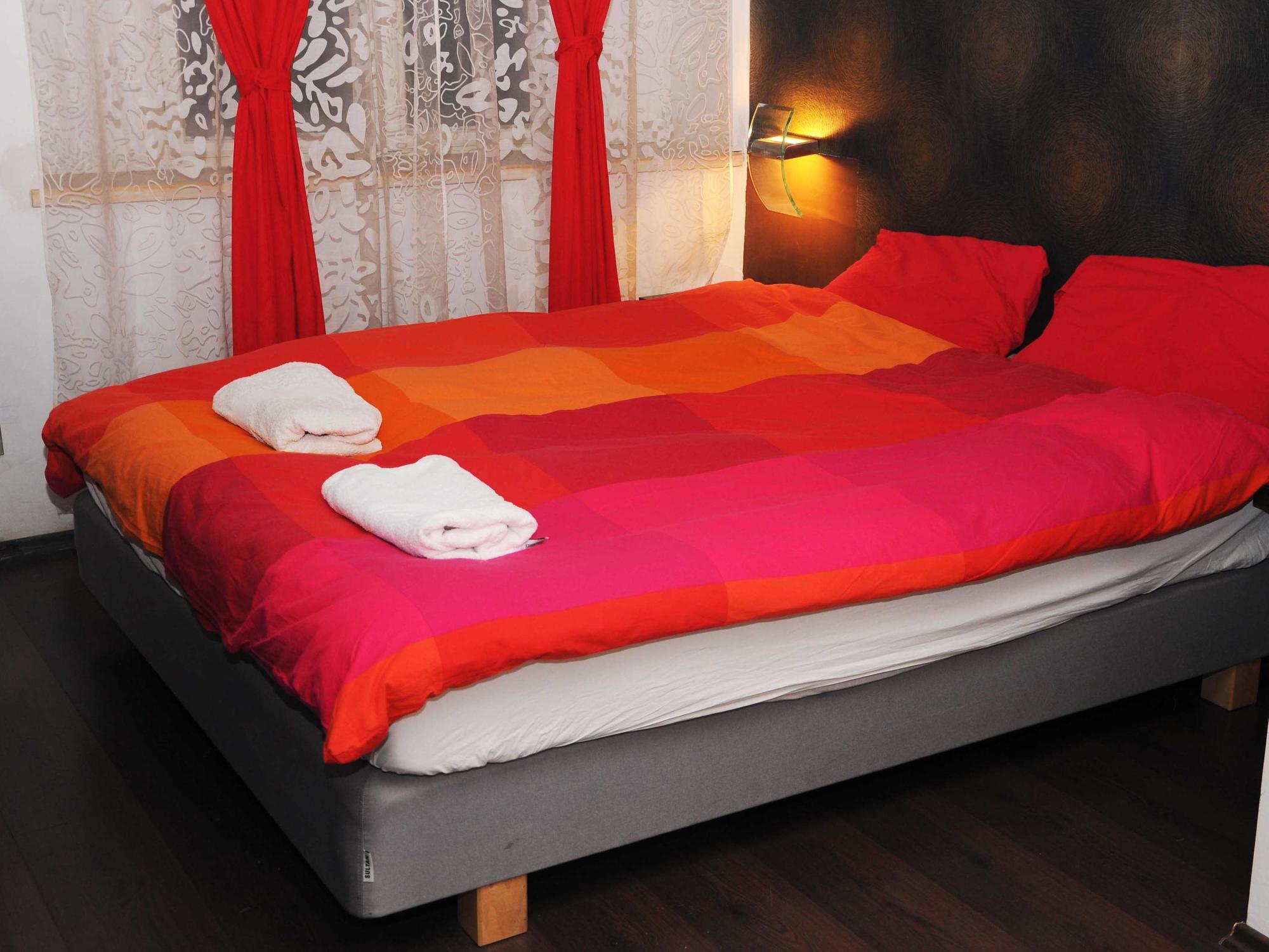 Zonaflat - Opera Apartment Budapest Luaran gambar